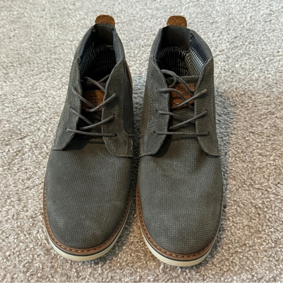 Nunn Bush Grey w/ Brown Chukka Boot - Picture 2 of 3